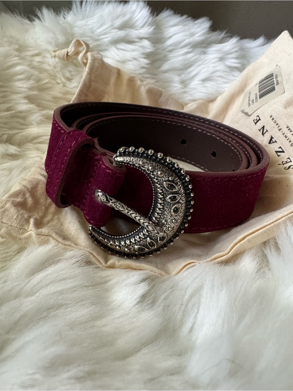 Sezane Fine Louve Belt in Cassis